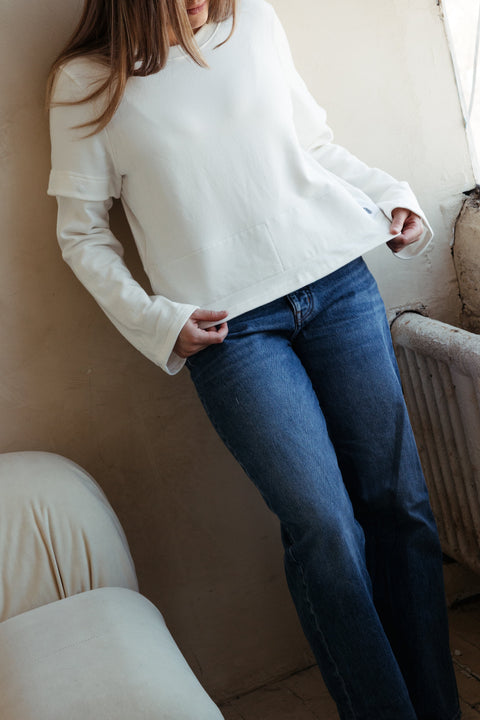 studio pullover | fitted off white